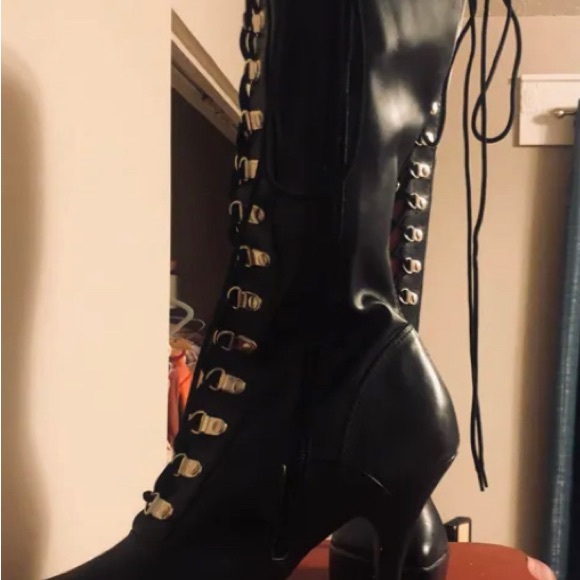 Devious pleaser stiletto lace up boots - Picture 2 of 4